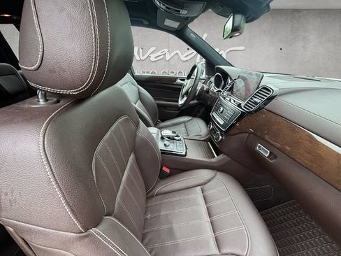 Used 2019 Mercedes-Benz GLS 450 4MATIC image 30