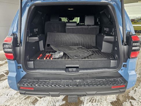 Used 2025 Toyota 4Runner TRD Off-Road Premium image 5