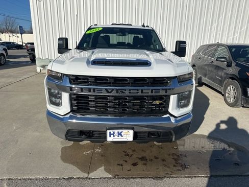 Used 2023 Chevrolet Silverado 2500 LT w/ Snow Plow Prep/Camper Package image 2