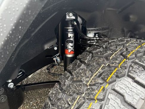 New 2026 Jeep Gladiator Mojave image 32