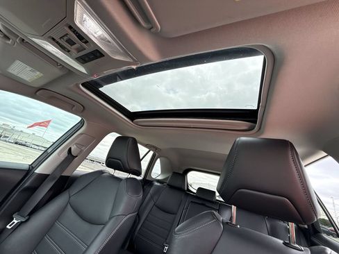 Certified 2022 Toyota RAV4 XLE Premium FWD image 16