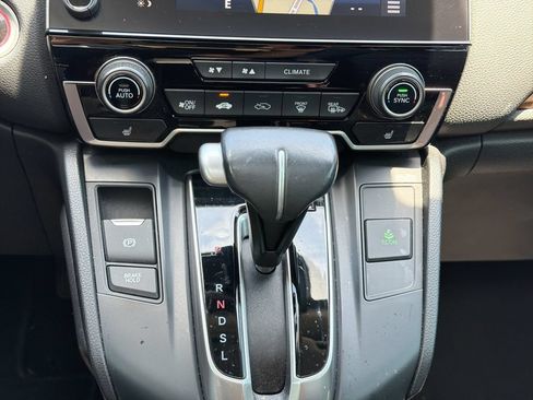 Used 2018 Honda CR-V Touring image 20