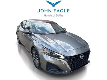 Used 2023 Nissan Altima 2.5 SV