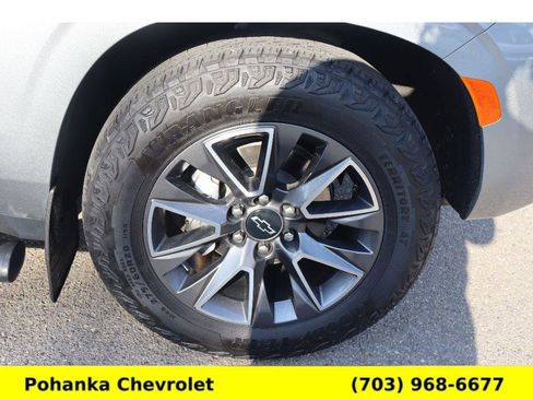 Used 2023 Chevrolet Tahoe Z71 w/ Z71 Off-Road Package AWD/4WD image 35