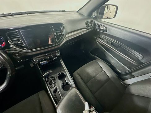 Used 2023 Dodge Durango GT image 11