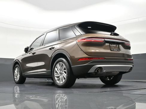 Used 2022 Lincoln Corsair FWD image 26