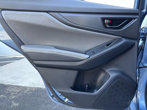 Used 2022 Subaru Crosstrek 2.5i Sport w/ Moonroof Package image 55