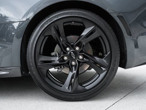 Used 2023 Chevrolet Camaro LT w/ Technology Package RWD image 32