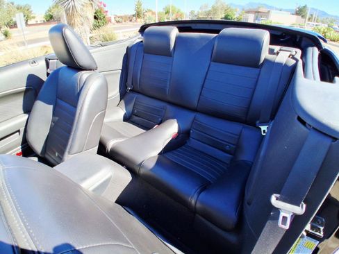 Used 2007 Ford Mustang GT RWD image 20