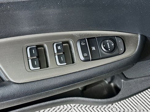 Used 2019 Kia Optima LX FWD image 15