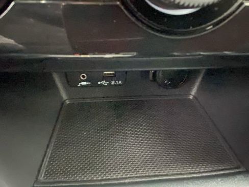 Used 2024 Subaru Forester Touring image 32