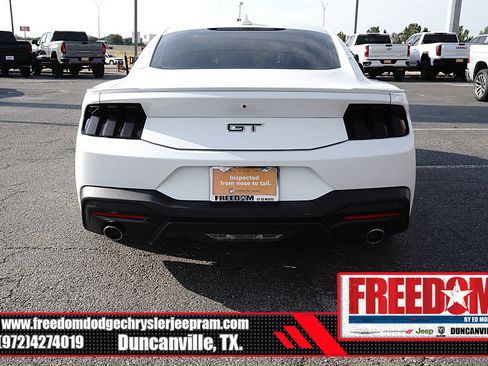 Used 2024 Ford Mustang GT Premium RWD image 4