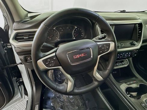 Used 2023 GMC Acadia SLT w/ Trailering Package image 18