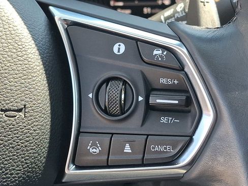 Used 2023 Acura MDX SH-AWD w/ Advance Package image 24