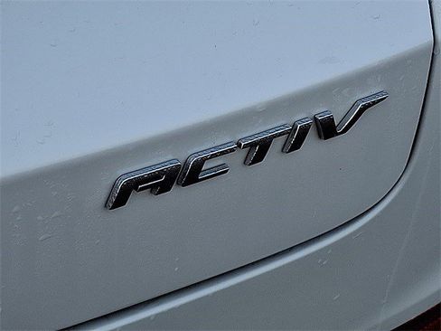 Certified 2025 Chevrolet TrailBlazer ACTIV w/ Convenience Package image 22