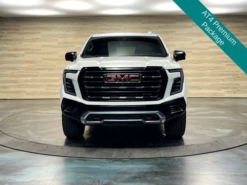 Used 2026 GMC Yukon XL AT4 w/ AT4 Premium Plus Package AWD/4WD image 9