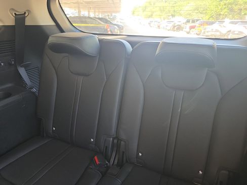 Certified 2025 Kia Sorento S FWD image 22