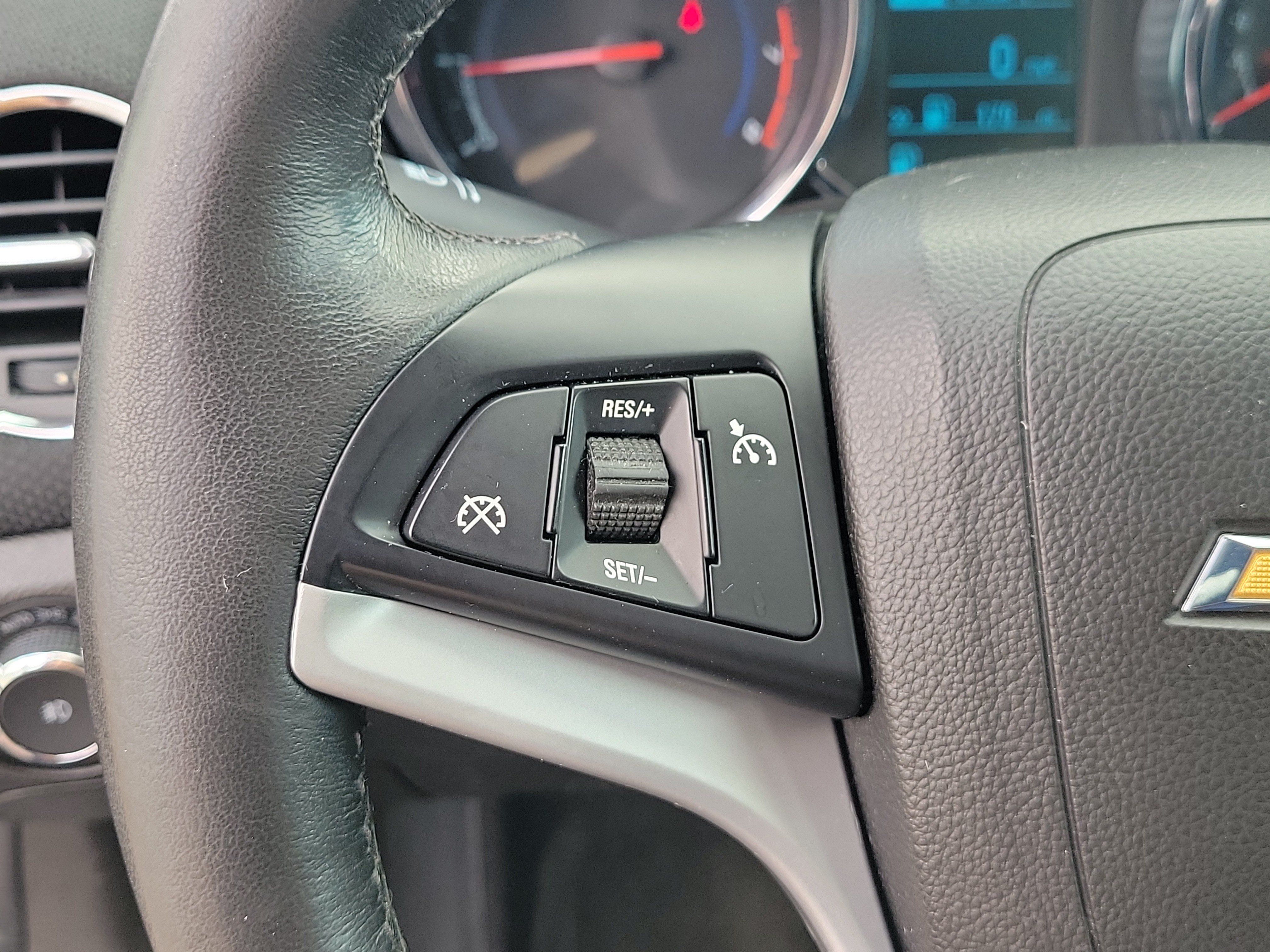 Used 2013 Chevrolet Cruze LT w/ RS Package FWD image 22
