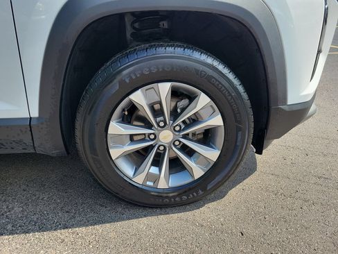 Certified 2025 Chevrolet Equinox LT FWD image 6