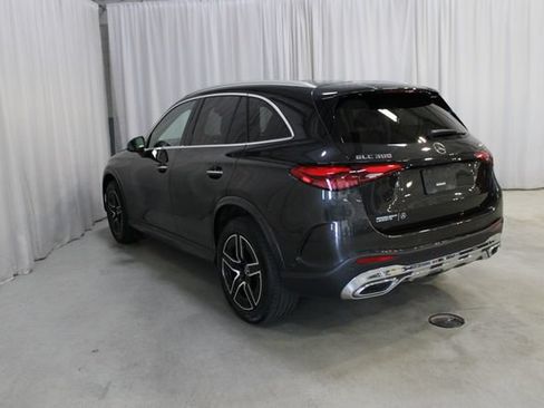 Used 2023 Mercedes-Benz GLC 300 4MATIC image 28