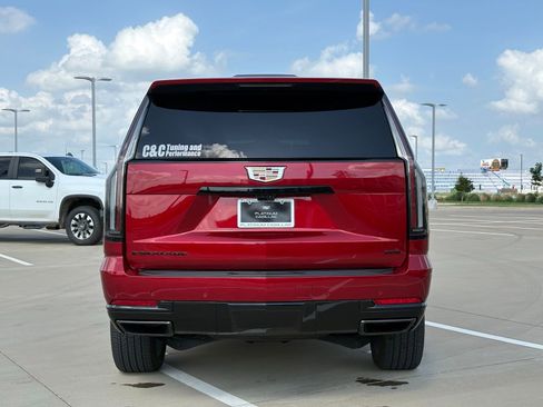 Certified 2025 Cadillac Escalade Sport image 6