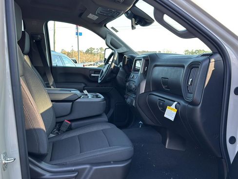 New 2026 Chevrolet Silverado 2500 Custom w/ Custom Value Package image 10