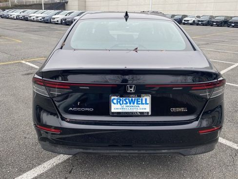 New 2025 Honda Accord LX image 38