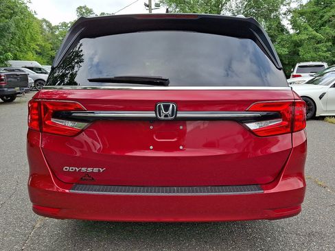 Used 2024 Honda Odyssey EX-L image 4