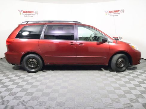 Used 2004 Toyota Sienna LE FWD image 4