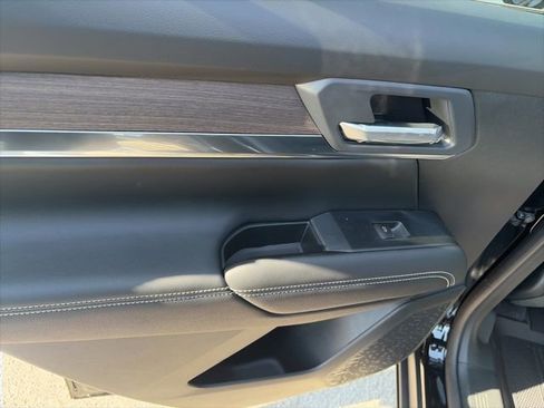 New 2026 GMC Terrain Denali w/ LPO, Black Badging Package image 12