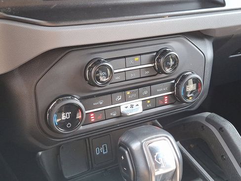 Used 2023 Ford Bronco Big Bend AWD/4WD image 18