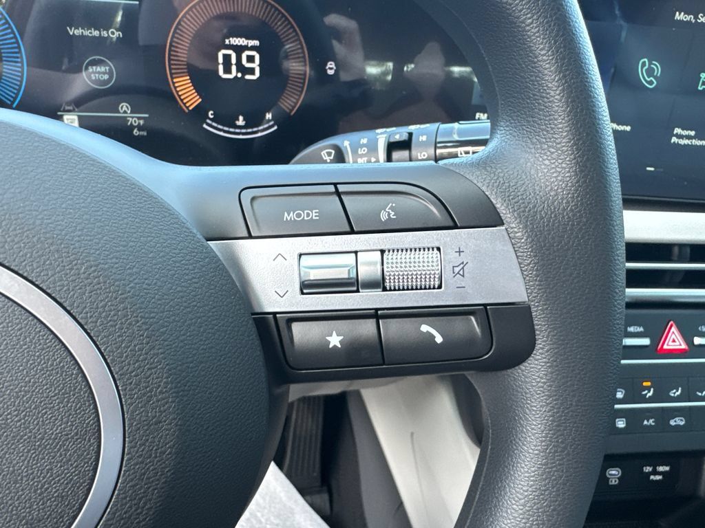 New 2026 Hyundai Tucson SE FWD image 16