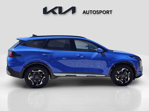 New 2026 Kia Sportage SX image 7