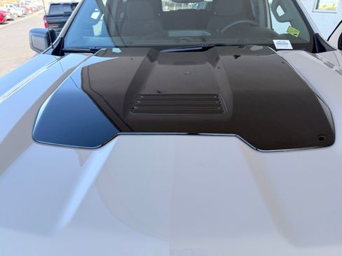 New 2026 Chevrolet Silverado 1500 Custom Trail Boss AWD/4WD image 24