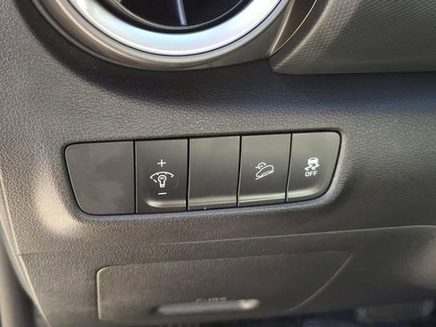 Certified 2023 Hyundai Kona SEL w/ Convenience Package image 20