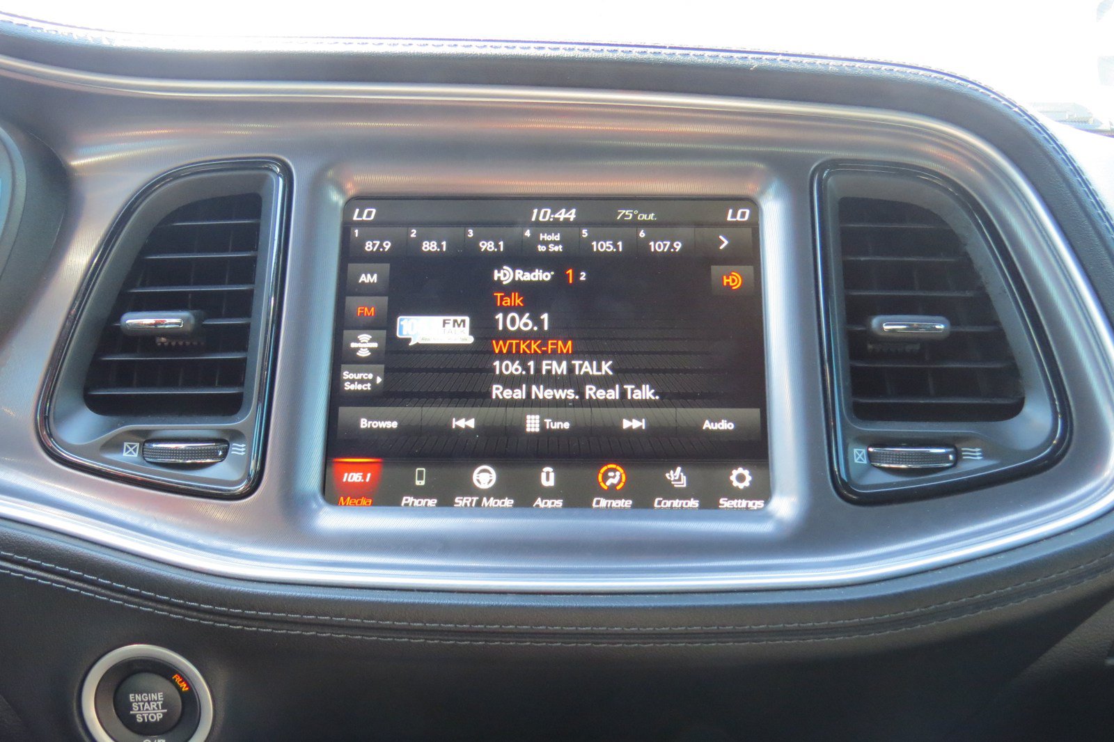 Used 2022 Dodge Challenger R/T Scat Pack RWD image 24
