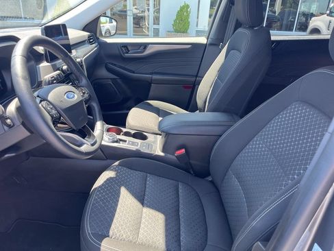 Used 2023 Ford Escape Active AWD/4WD image 14