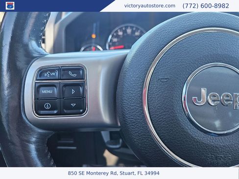 Used 2011 Jeep Liberty Limited w/ Comfort/Convenience Group image 15