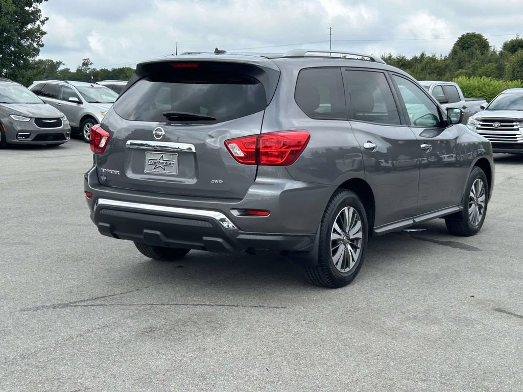 Used 2017 Nissan Pathfinder S AWD/4WD image 5
