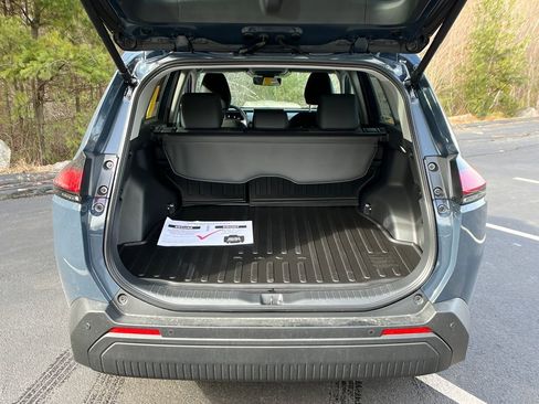 New 2026 Toyota RAV4 XLE Premium w/ Panoramic Sun Roof Package image 10