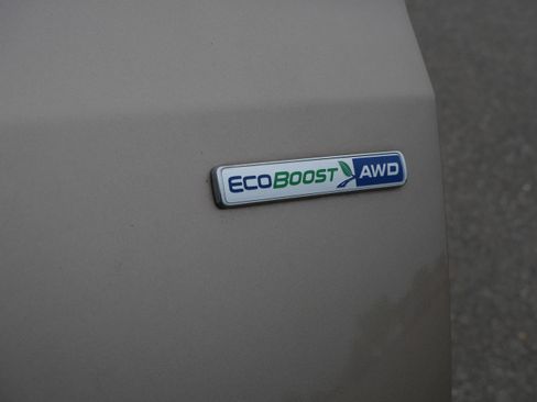 Used 2020 Ford Escape SEL AWD/4WD image 18