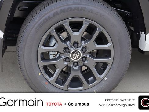 Certified 2024 Toyota Sequoia Platinum AWD/4WD image 13