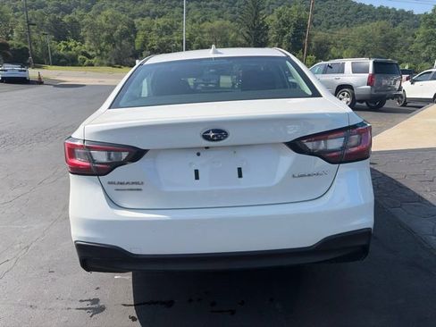 Used 2023 Subaru Legacy Premium AWD/4WD image 11