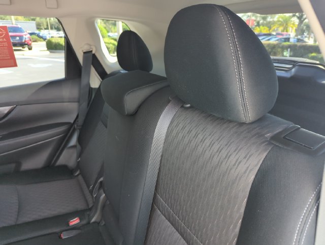 Certified 2019 Nissan Rogue SV w/ Premium Package FWD image 30