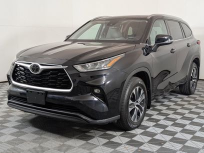 Used 2020 Toyota Highlander XLE