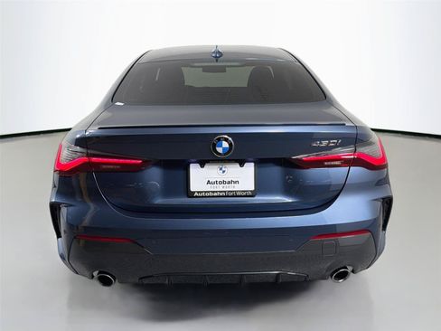 Used 2023 BMW 430i Coupe w/ M Sport Package RWD image 6