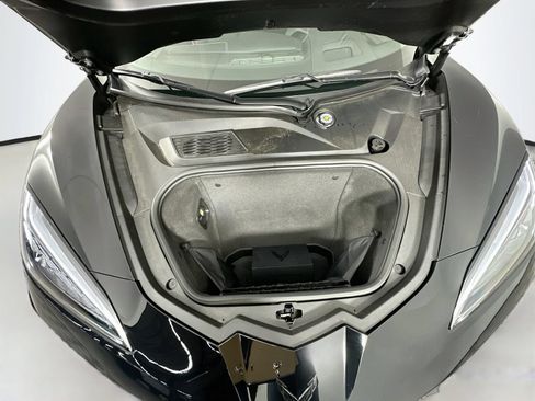 Used 2024 Chevrolet Corvette Stingray Preferred Cpe w/ Battery Protection Package RWD image 29