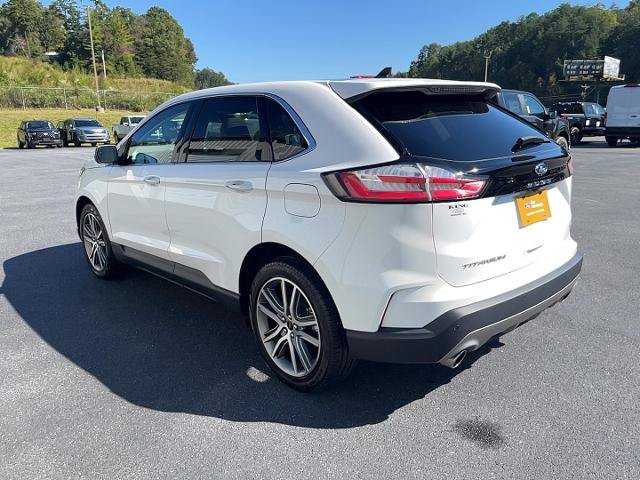 Certified 2023 Ford Edge Titanium AWD/4WD image 4