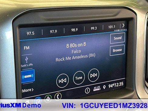 Used 2021 Chevrolet Silverado 1500 RST w/ Z71 Off-Road Package image 28