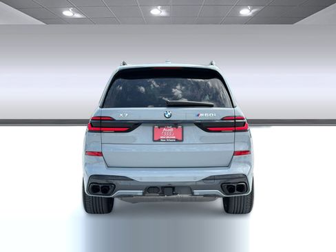 Used 2025 BMW X7 M60i AWD/4WD image 10